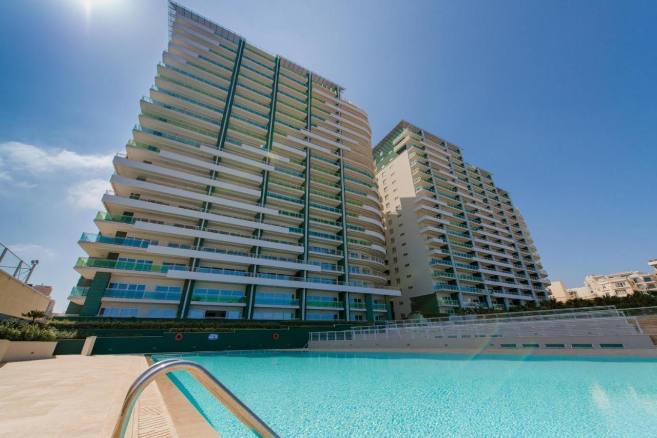 Seafront Lux Apart Inc Pool, Upmarket Area สลีมา ภายนอก รูปภาพ